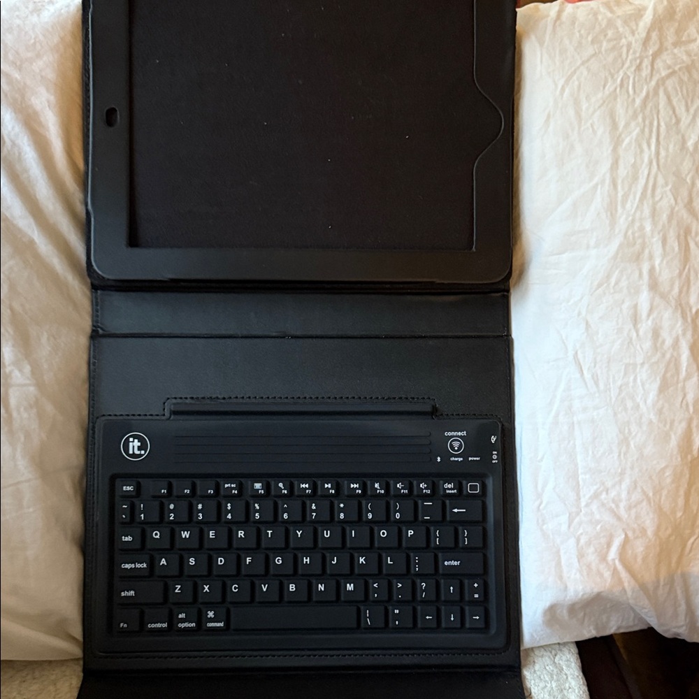 Black Tablet Case - Picture 2 of 2